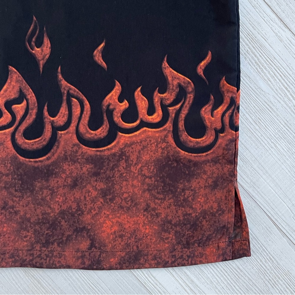 Vintage Harley Davidson Flame Button Up - Picture 4 of 9